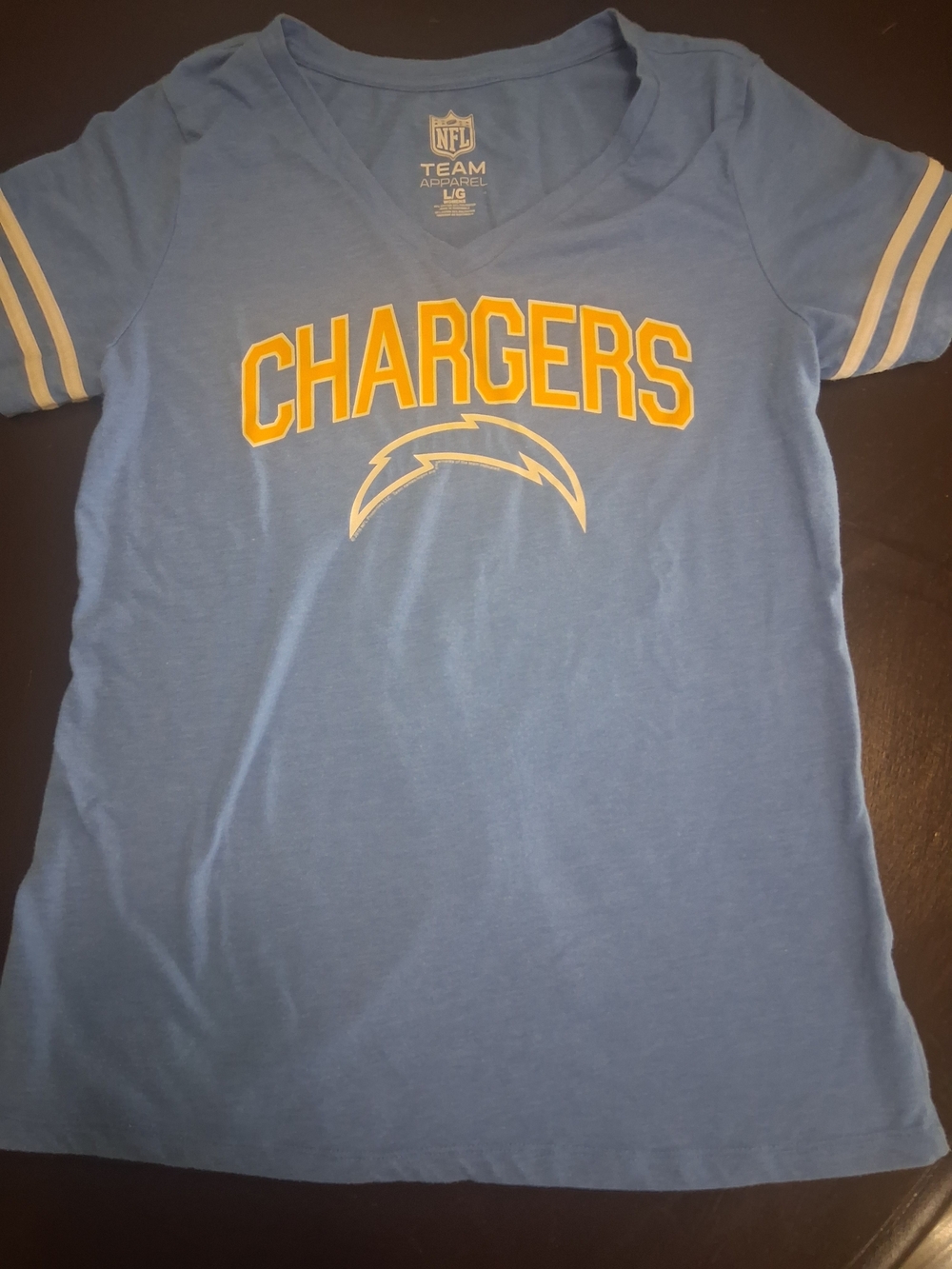 NFL Team Apparel  Chargers V-Neck Tee in Light Blue